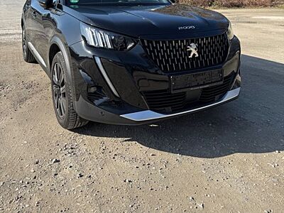 Peugeot 2008 PureTech 155 EAT8 GT Pack GT Pack