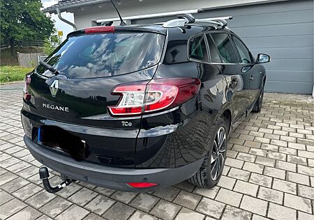 Renault Megane Grandtour #BoseSound #Anhängekupplung