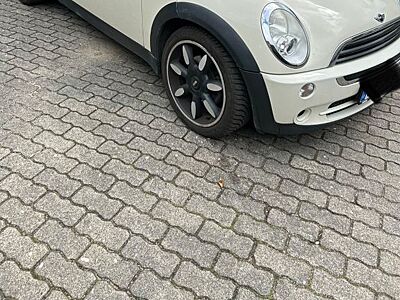 MINI ONE CABRIO Sidewalk Sidewalk