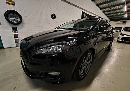Ford Focus Turnier ST-Line SERVICE/ZAHNRIEMEN NEU