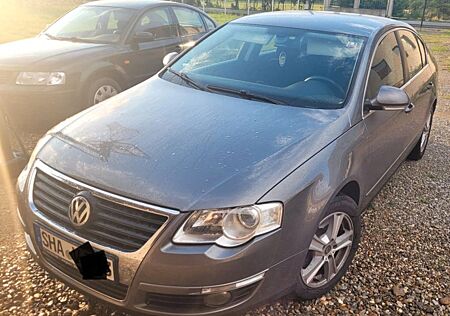 VW Passat Volkswagen 1.6 FSI Comfortline