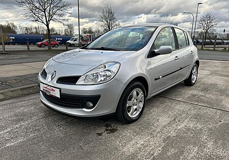 Renault Clio III Privilege/Automatik/1. Hand