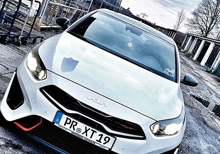 Kia Pro_ceed pro_cee'd / ProCeed 1.6 T-GDI DCT GT GT