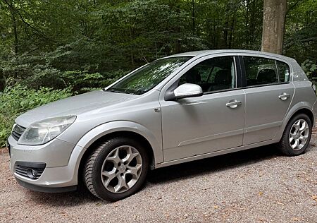 Opel Astra 1.6 Twinport 77kW -