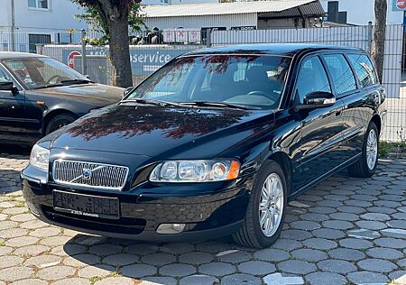 Volvo V70 Kombi 2.4 D Kinetic 2.Hand PDC SH Tempomat