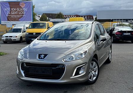 Peugeot 308 308Active e-HDi 110 STOP & START Active 04/26Tuv