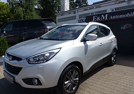 Hyundai ix35 Autom.*LEDER*XENON*AHK*PDC*SHZ*ALU*1.HAND