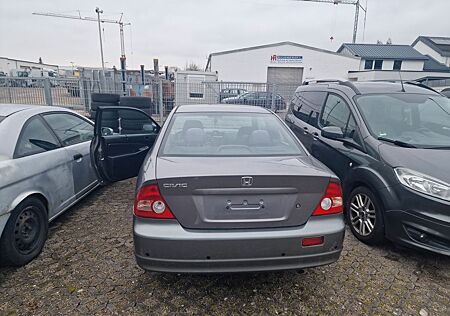 Honda Civic 1.7i ES ES