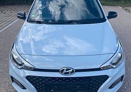 Hyundai i20 1.2 62kW YES!