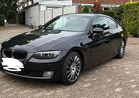 BMW 320i Coupé -