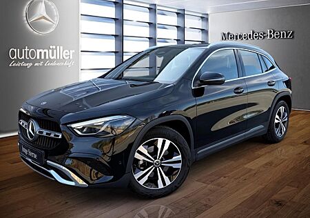Mercedes-Benz GLA 200 MULTIBEAM+KAMERA+EASYPACK+DISTRONIC+AHK