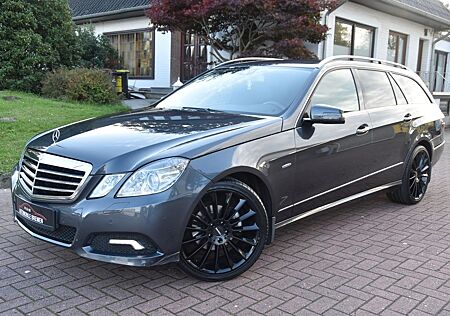 Mercedes-Benz E 220 gebraucht kaufen Mercedes-Benz E 220 E -Klasse T-Modell CDI Avantgarde