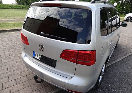VW Touran Volkswagen 1.6 TDI Comfortline BlueMotion Tech C...
