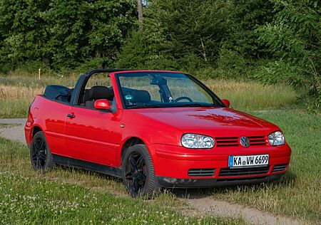 VW Golf Volkswagen 3/4 Cabrio Karmann