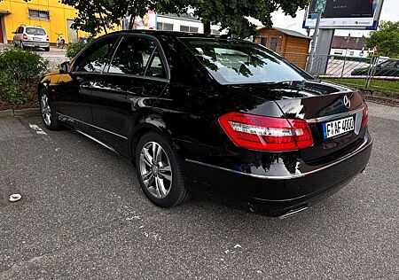 Mercedes-Benz E 220 CDI BlueEFFICIENCY AVANTGARDE AVANTGARDE