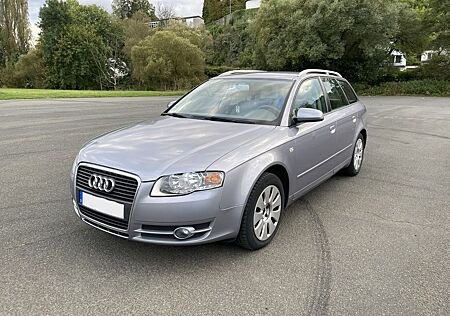 Audi A4 Avant 2.0 Multitronic TÜV + Zahnriemen neu