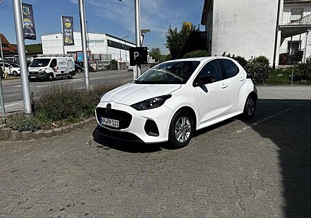 Mazda 2 2HYBRID 1.5L Hybrid VVT-i 116 PS e-CVT FWD CENTR