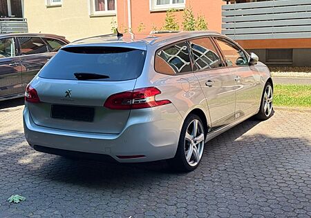 Peugeot 308 SW Active BlueHDi 120 STOP & START Active