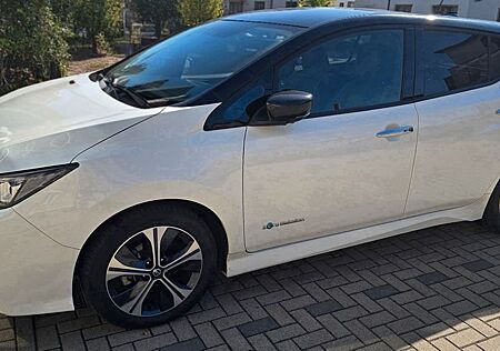 Nissan Leaf 150 PS 40KWH TEKNA TEKNA