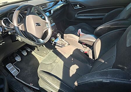 Citroën DS3 VTi 120 SoChic SoChic