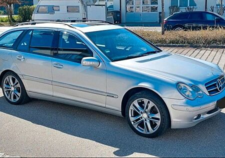 Mercedes-Benz C 320 4MATIC T ELEGANCE Elegance