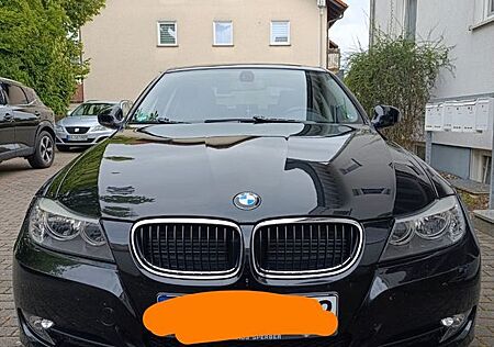 BMW 318i -