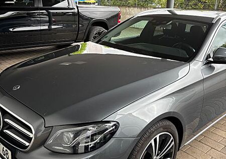 Mercedes-Benz E 400 d 4MATIC T Autom. -