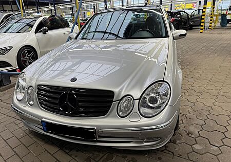 Mercedes-Benz E 500 Avantgarde