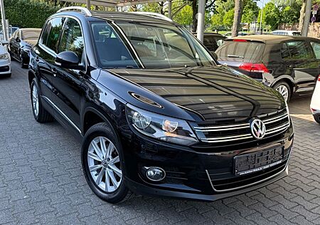 VW Tiguan Volkswagen Sport & Style |NAVI|PANO|PDC