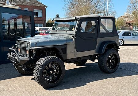 Jeep Wrangler YJ V8 LS 3 Motor Tausch Boot Wohnmobil