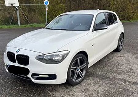 BMW 116i Sport Line Automatik