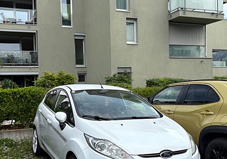Ford Fiesta 1,6 TDCi 77kW Titanium Titanium