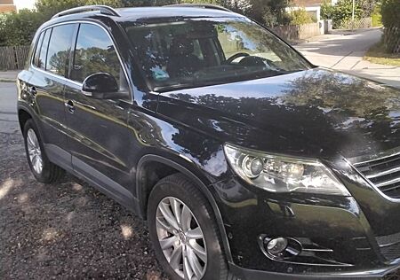 VW Tiguan Volkswagen Sport Edition 4Motion mit AHK