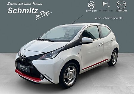 Toyota Aygo (X) -Play Touch Rückfahrkam. Berganfahrass. G