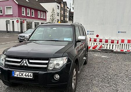 Mitsubishi Pajero V80 3.2 DI-D 2009