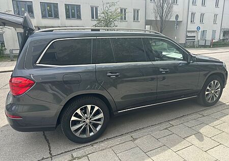 Mercedes-Benz GL 350 BlueTEC 4MATIC -