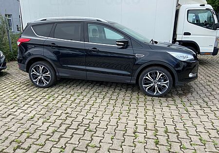 Ford Kuga 2,0 TDCi 4x4 120kW Automat