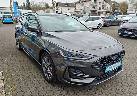 Ford Focus Turnier ST-Line X MHEV