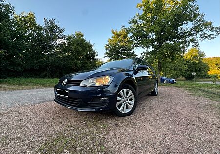 VW Golf Volkswagen 1.6 TDI BMT Trendline Variant Trendline