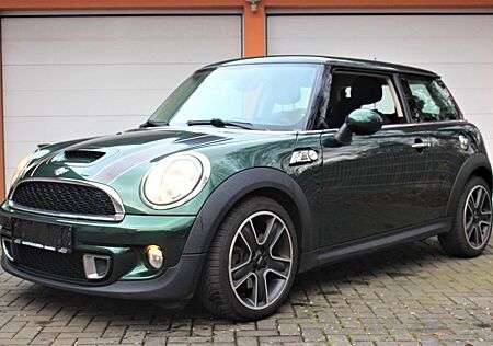 Mini Cooper S 1.6 Teilleder/Bluetooth/Klima