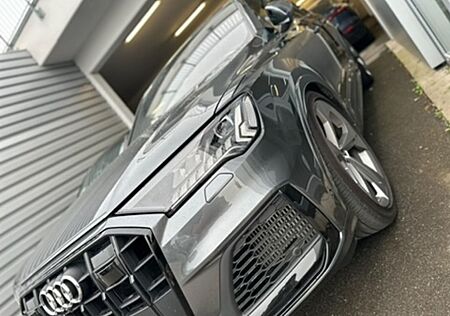 Audi SQ7 , quattro ,Pano, Head-Up,Massage, Matrix,22Zo