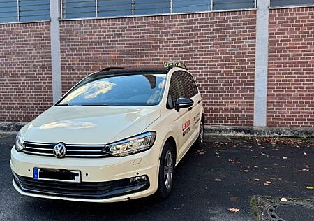 VW Touran Volkswagen Sofort einsetzbares Taxi mit Taxameter, 7 Sitzer