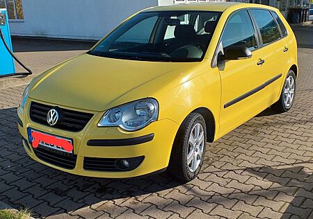 VW Polo Volkswagen 1.2 Tour Steuerkette und TÜV NEU