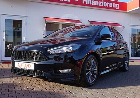 Ford Focus 1.0 EcoBoost ST-Line Navi Kamera AHK PDC
