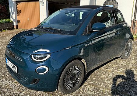 Fiat 500E 3 Jahre altes Cabrio
