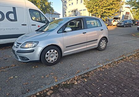 VW Golf Plus Volkswagen 1.6 FSI Trendline 1.Hand