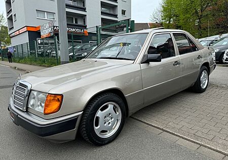 Mercedes-Benz E 200 *OLDTIMER*W124*SCHIEBEDACH*ALUFELGEN*