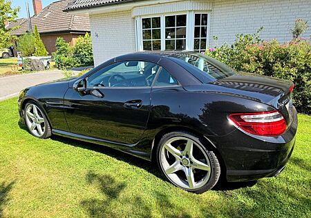 Mercedes-Benz SLK 300 Autom, AMG, Vollleder, ADAC-Prüfzentrum