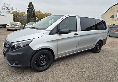 Mercedes-Benz Vito Tourer 114 CDI Pro lang*Navi*Leder*9-Sitzer