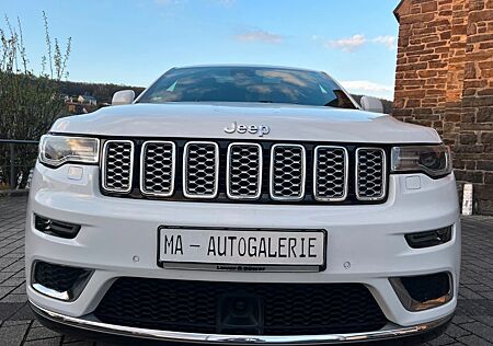 Jeep Grand Cherokee 3.0 CRD Summit *AHK*